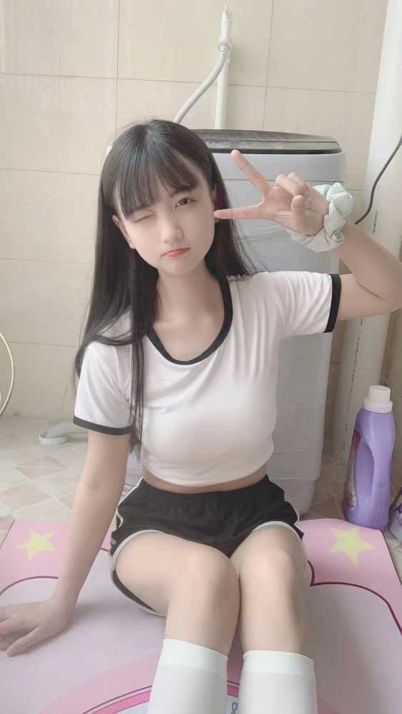 01_600_1000.jpg 01_600_1000.jpg